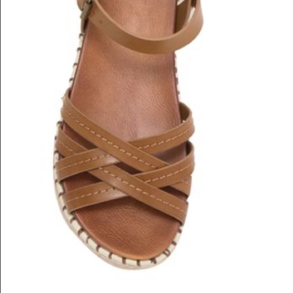 Strappy Boho Espadrille Flat Platform Sandals - Picture 4 of 5